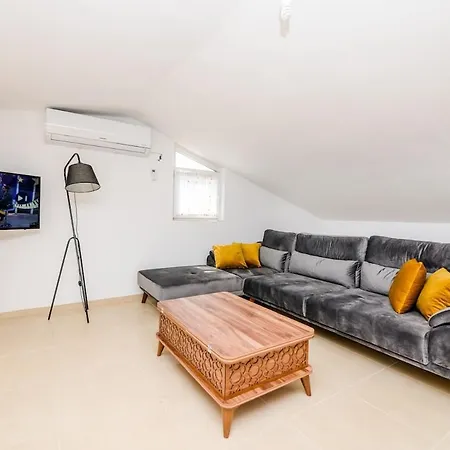 Luxuriously Furnished Penthouse With Terrace Pool And Jacuzzi In Kalkan * Kaş